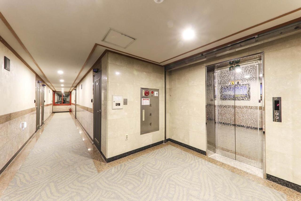 Major Hotel Jeju Exterior foto