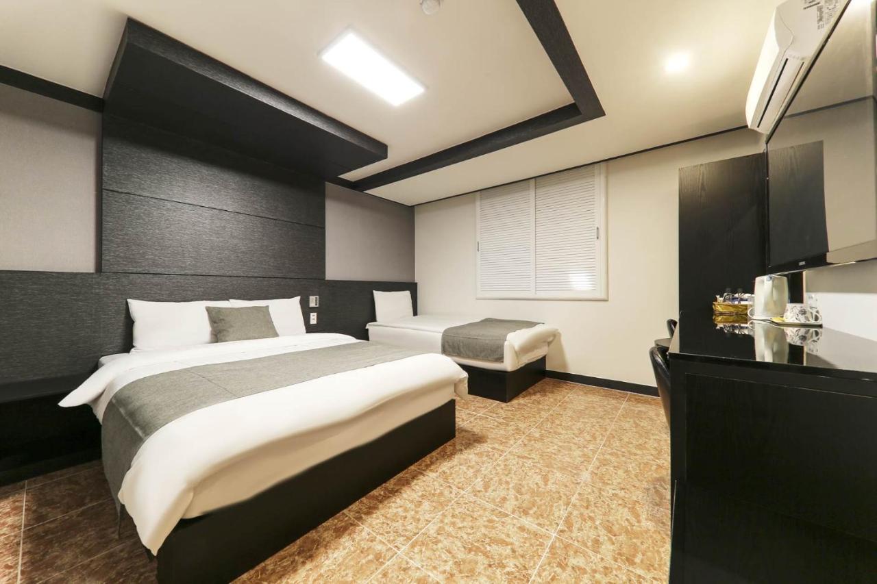 Major Hotel Jeju Exterior foto